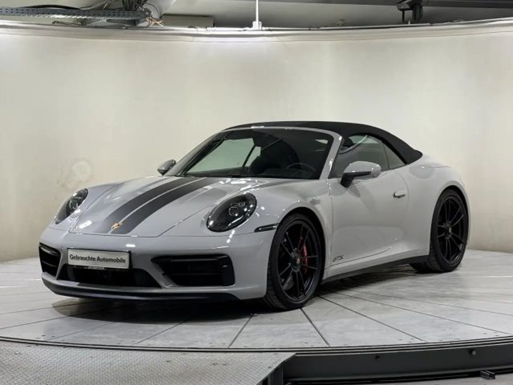 Porsche 992