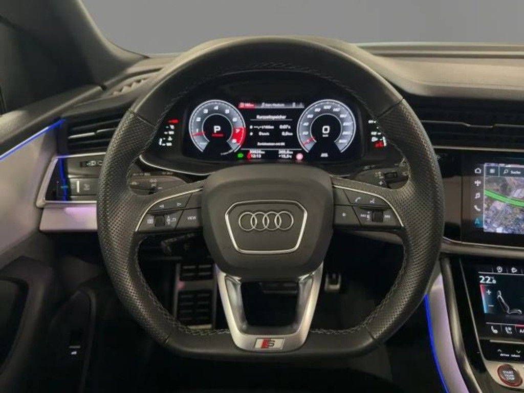 Audi SQ8
