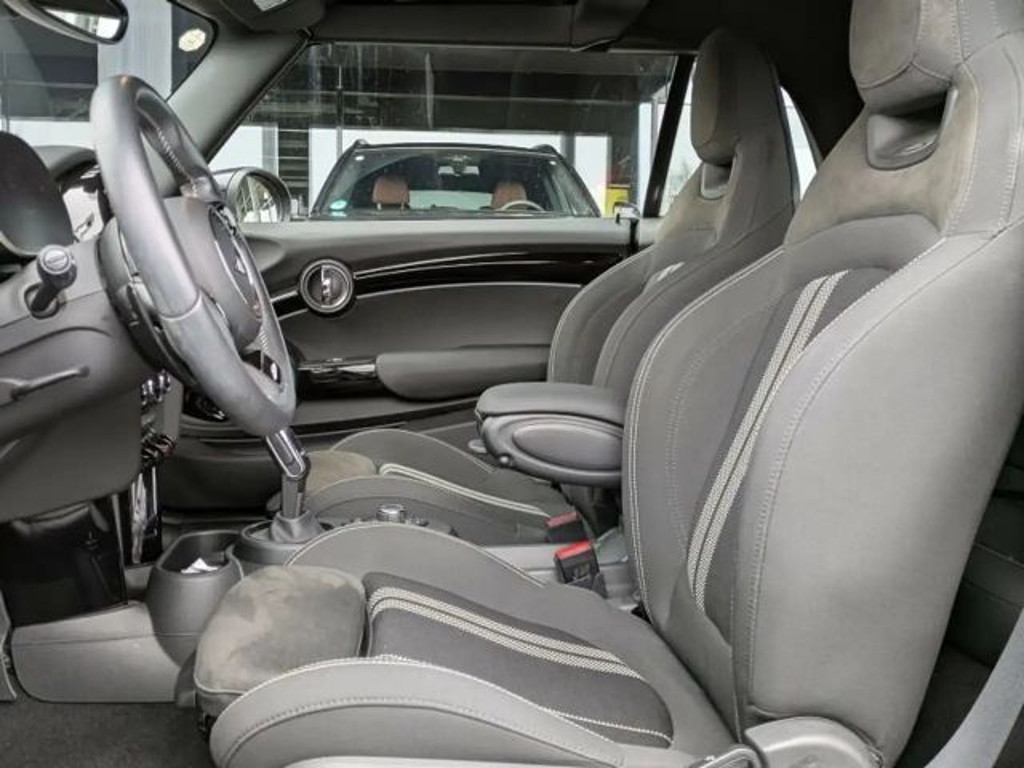 Mini John Cooper Works Cabrio