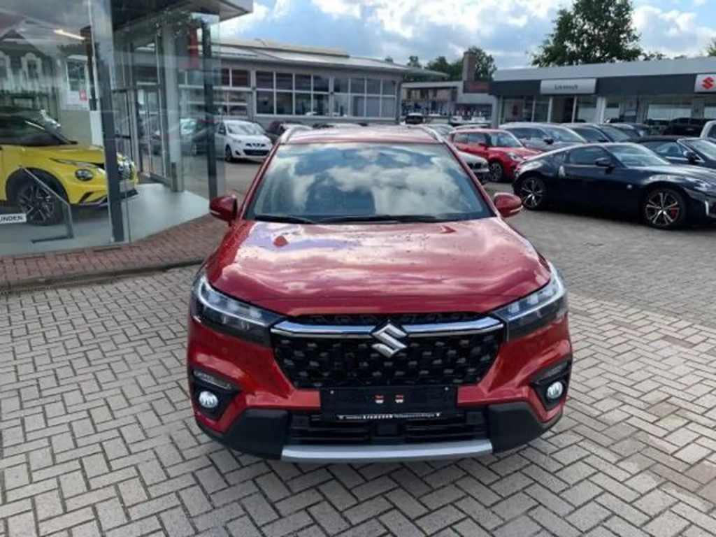 Suzuki S-Cross