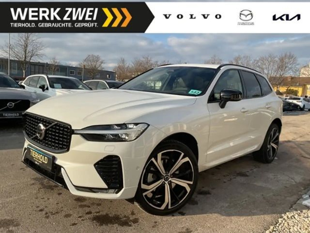 Volvo XC60 Plus Dark