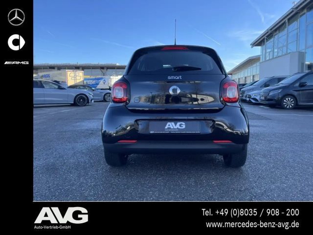 Smart EQ forfour