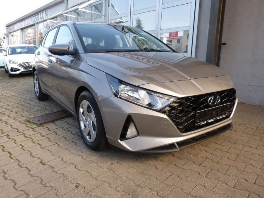 Hyundai i20 APPLE SHZ LHZ KAMERA TEMPOMAT