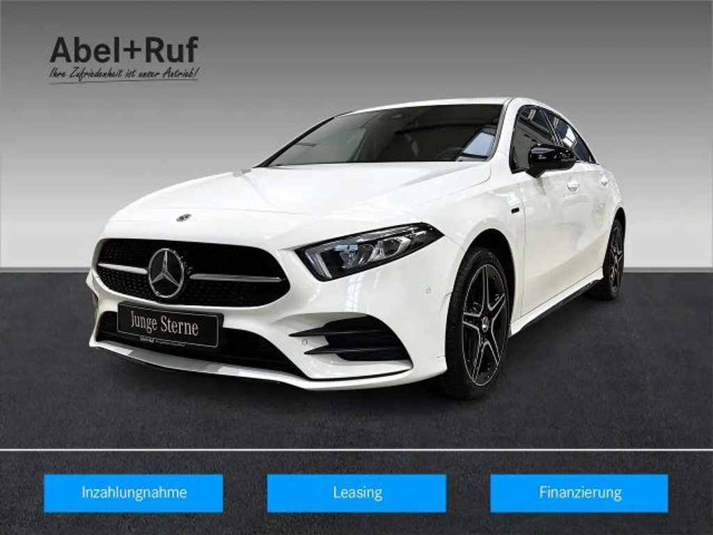 Mercedes-Benz A-Klasse A 250 AMG Line A 250 e