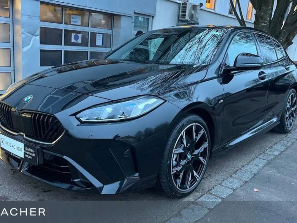 BMW 1 Serie 120 M-Sport Sedan