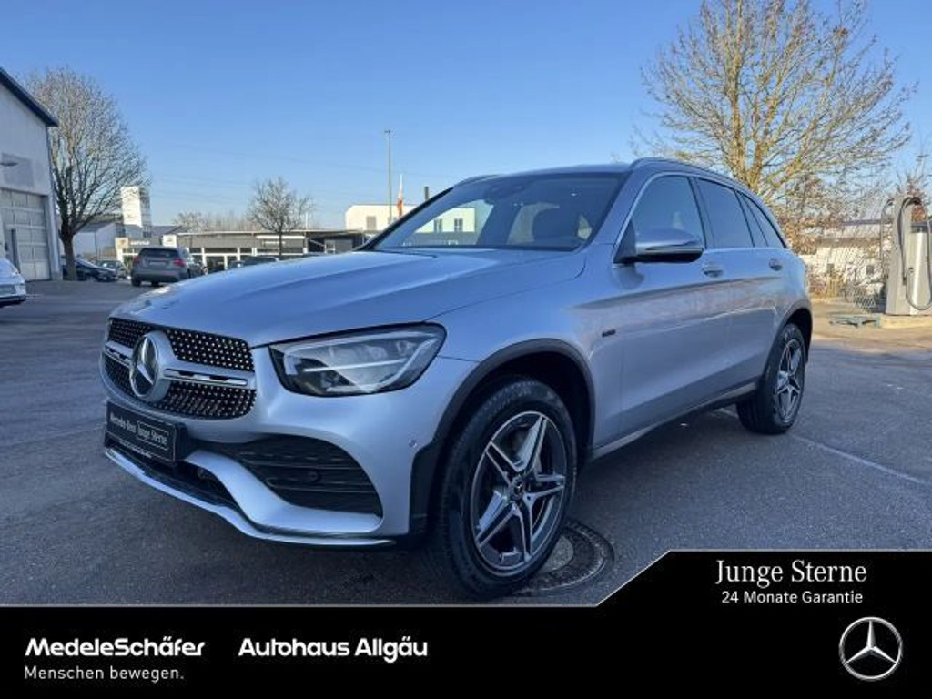 Mercedes-Benz GLC-Klasse GLC 300 4MATIC AMG Line