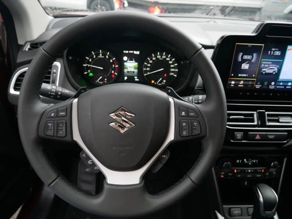 Suzuki S-Cross