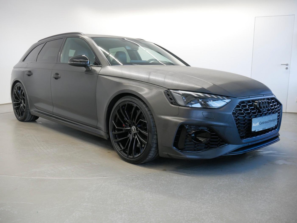 Audi RS4