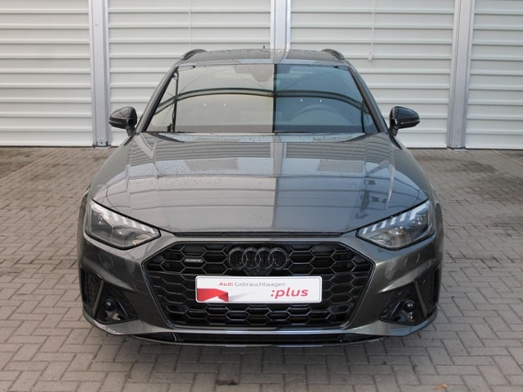 Audi A4 Avant Quattro S-Line S-Tronic 45 TFSI