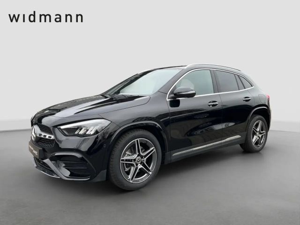 Mercedes-Benz GLA-Klasse GLA 180 AMG Line Limousine Lang
