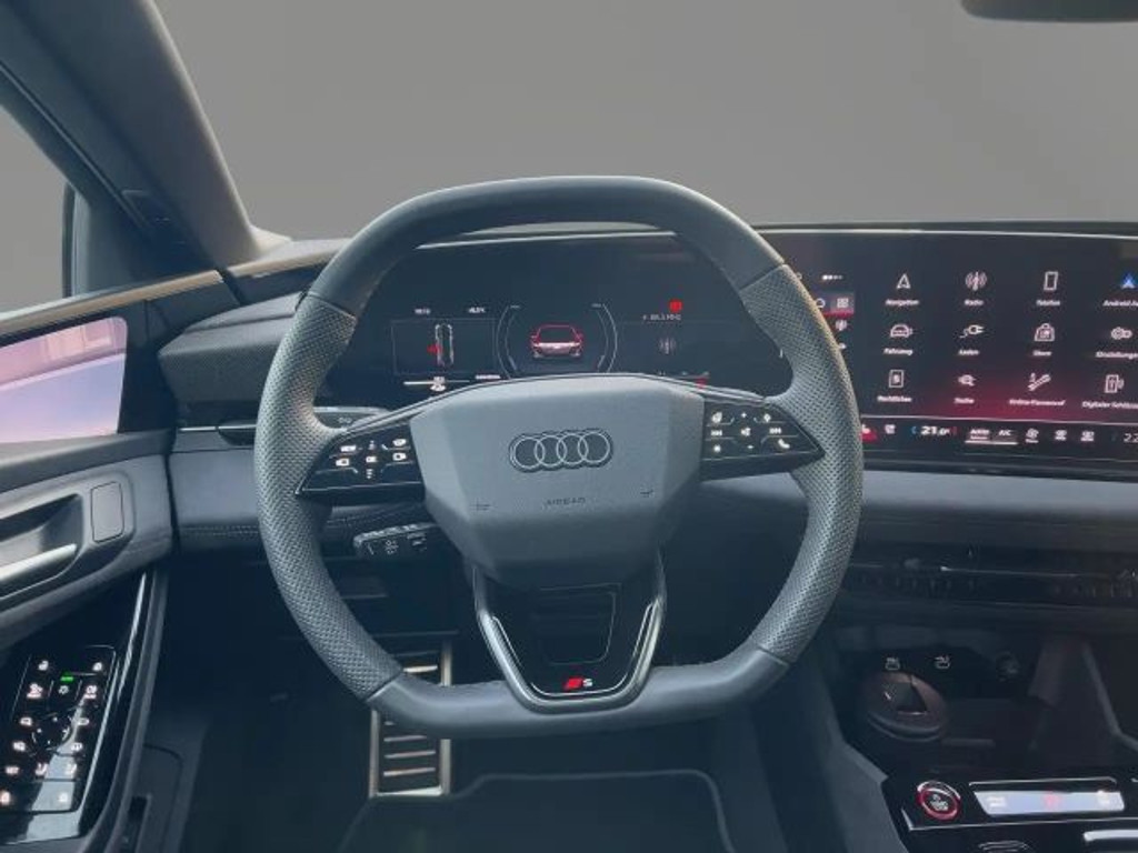 Audi S6 e-tron