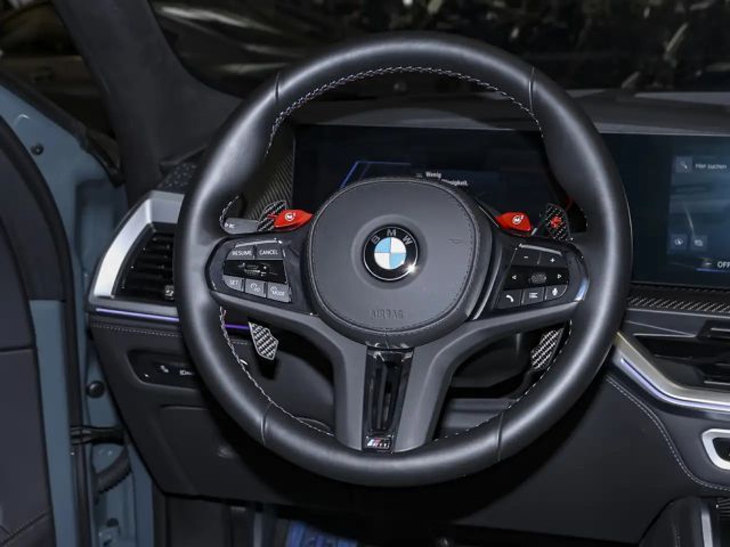BMW XM
