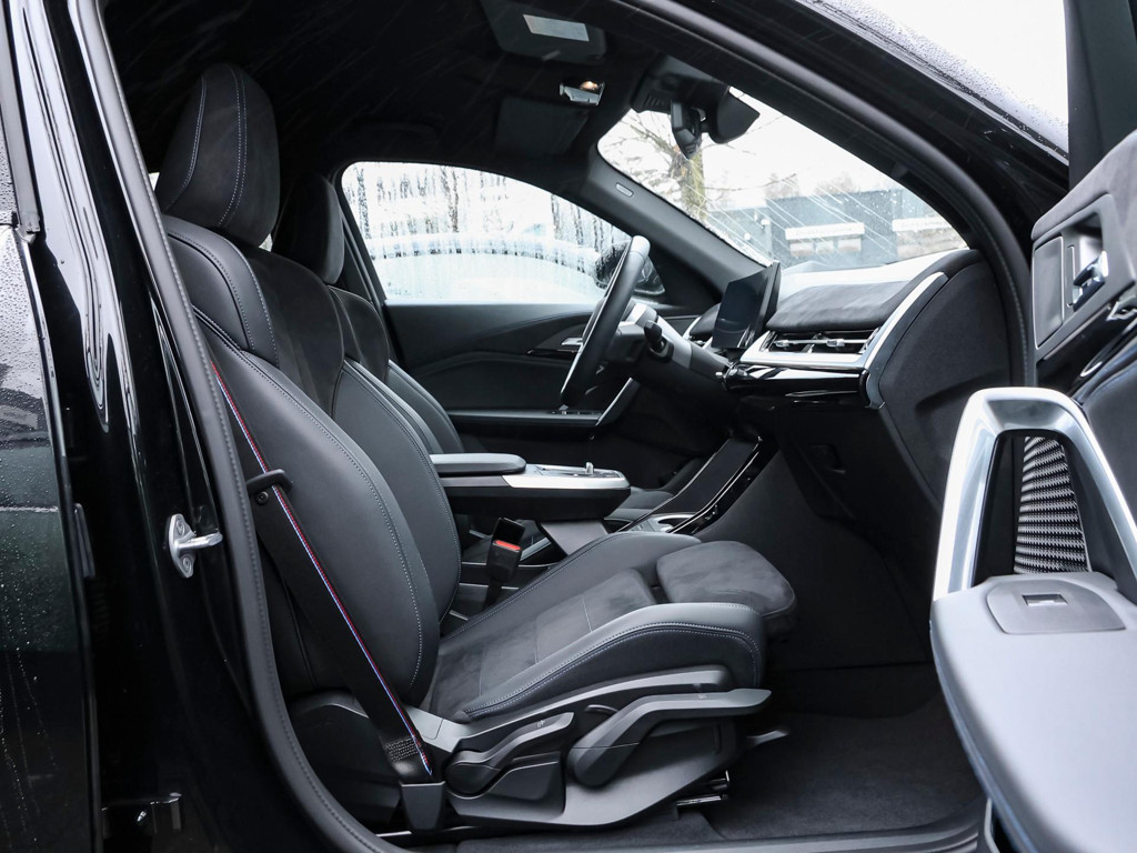 BMW iX2