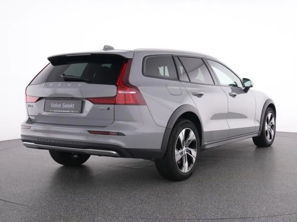 Volvo V60 Cross Country
