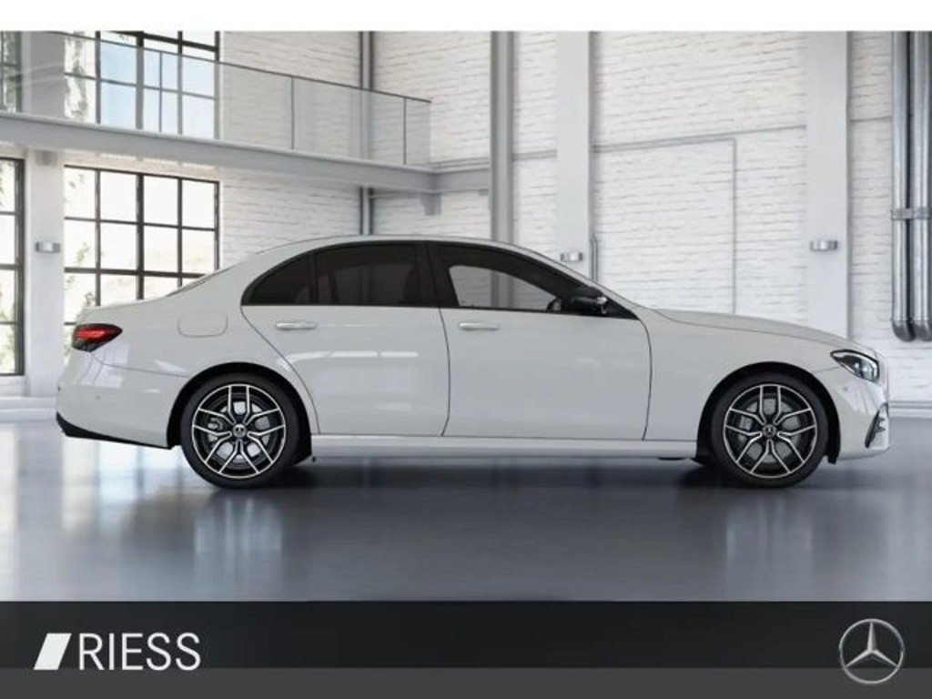 Mercedes-Benz E-Klasse E 300 AMG Line E 300 de Sedan