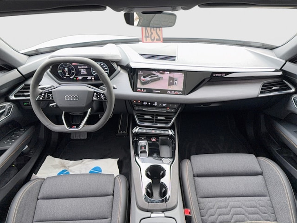 Audi e-tron GT