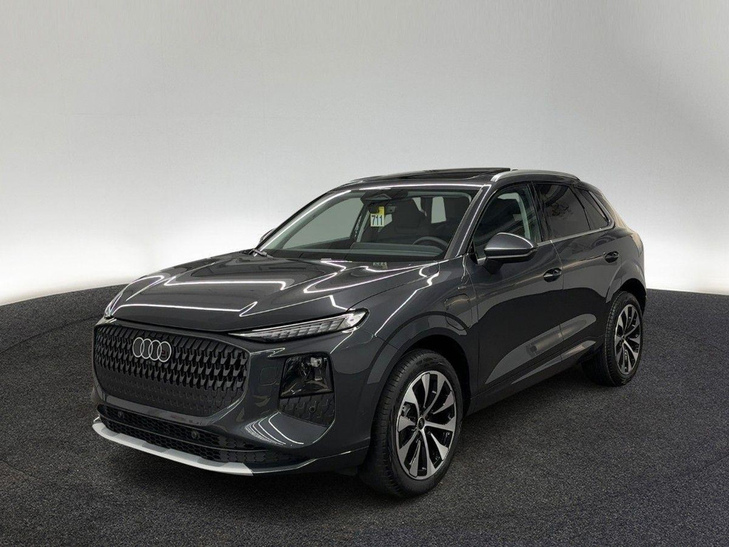 Audi Q3 S-Tronic Hybride