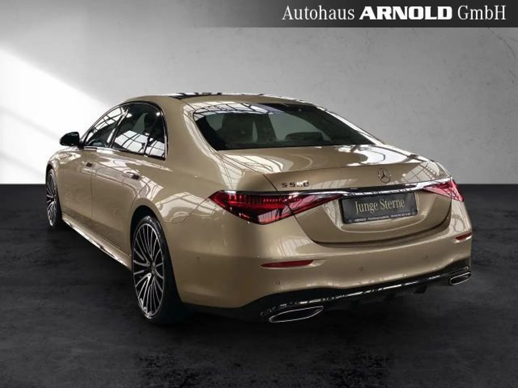 Mercedes-Benz S-Klasse