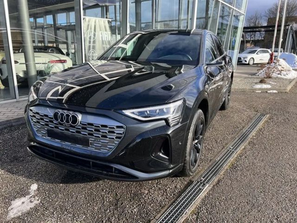 Audi Q8 e-tron Sportback Quattro Business 55