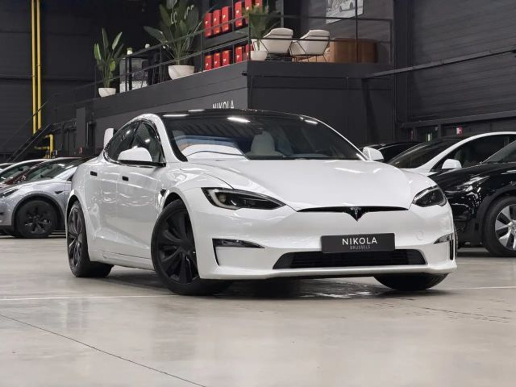 Tesla Model S Plaid
