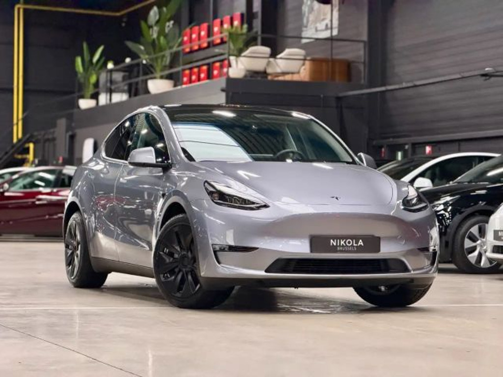 Tesla Model Y Long Range AWD