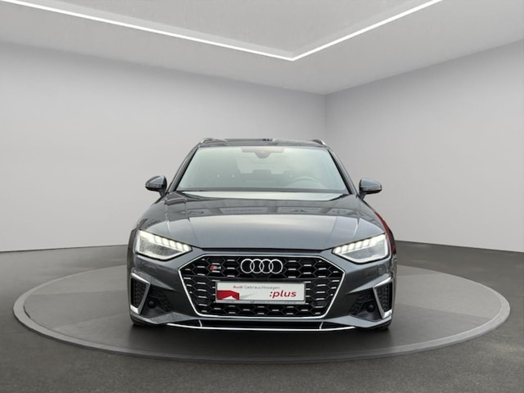 Audi S4