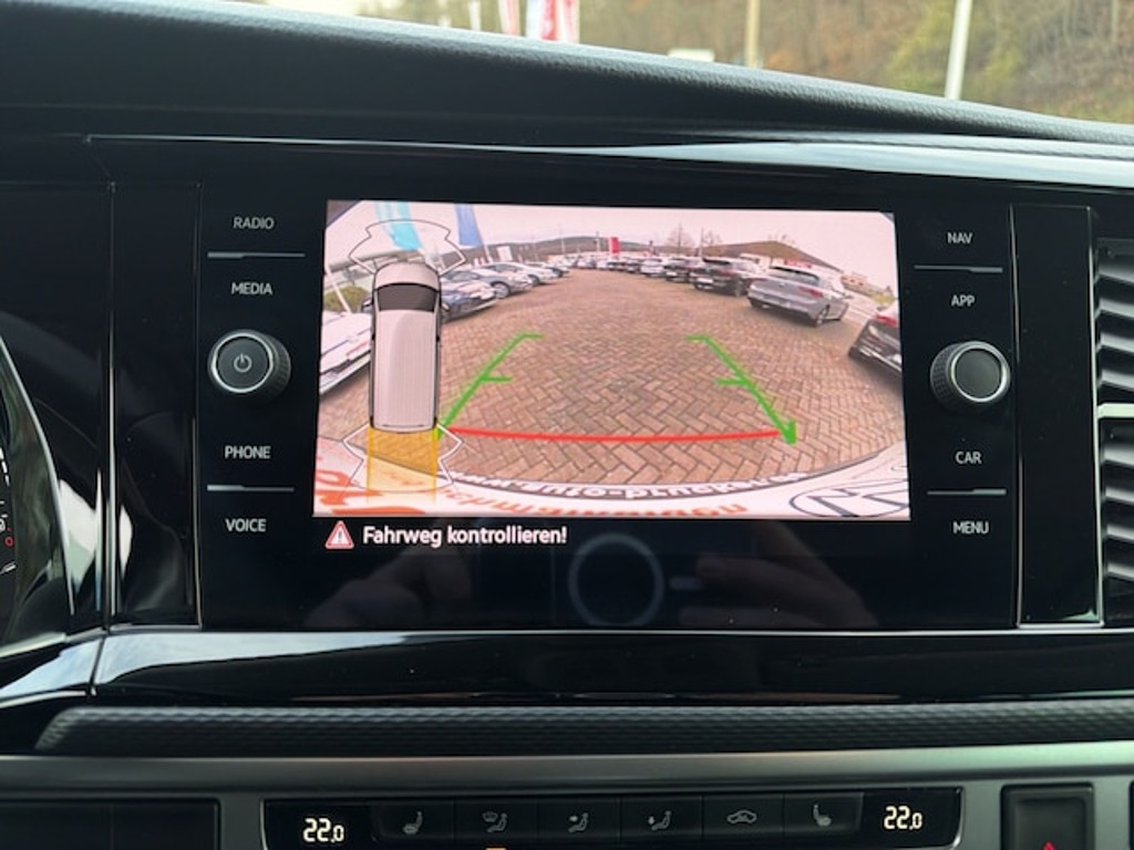 Volkswagen Caravelle