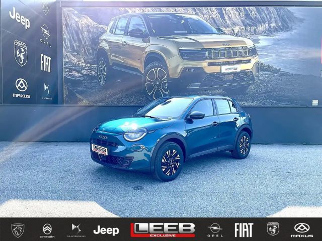 Fiat 600e Hybrid 100 6-Gang eDCT RED