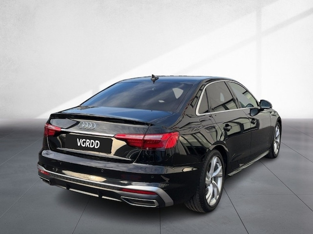 Audi A4 Sedan S-Tronic 35 TDI