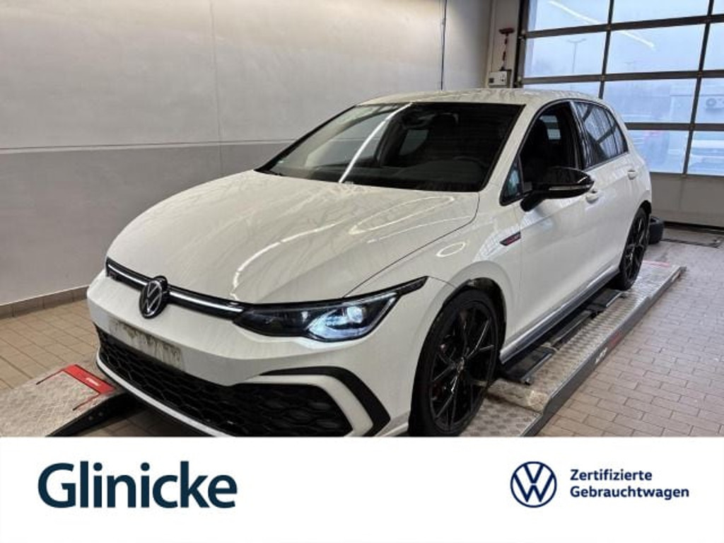 Volkswagen Golf GTI Style Golf VIII