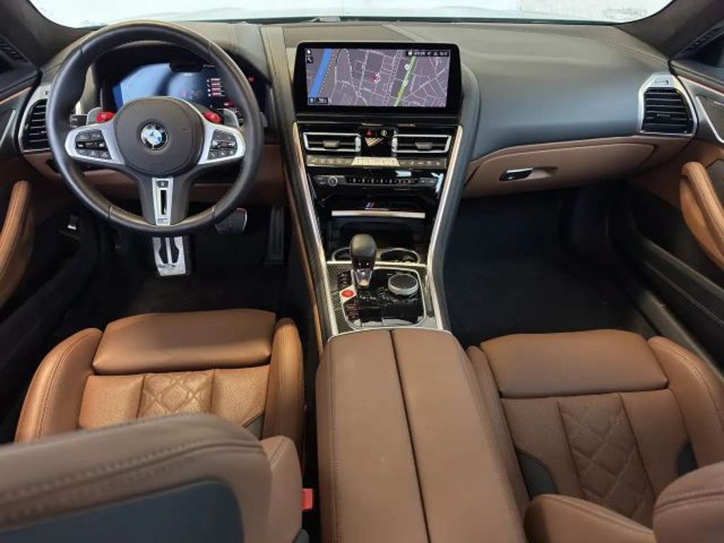 BMW M8