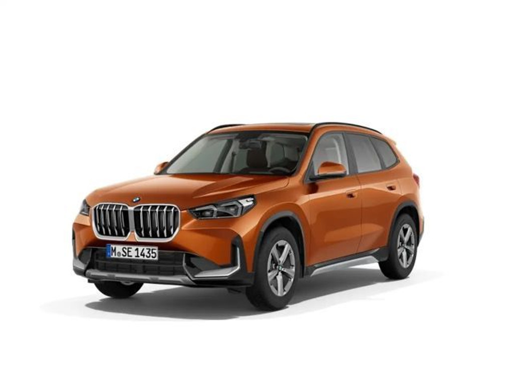 BMW X1 xDrive23i xLINE 18''LC PROF AHK HuD SPORTSITZE LED