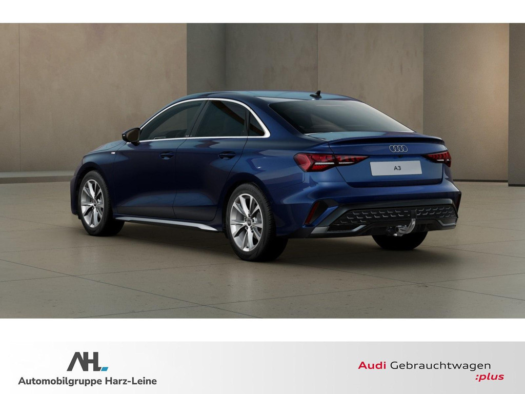Audi A3 Sedan S-Line 30 TFSI