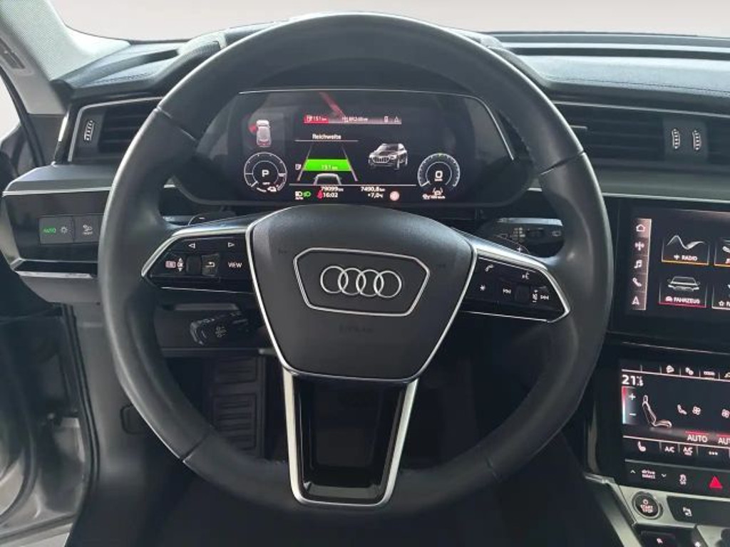 Audi e-tron