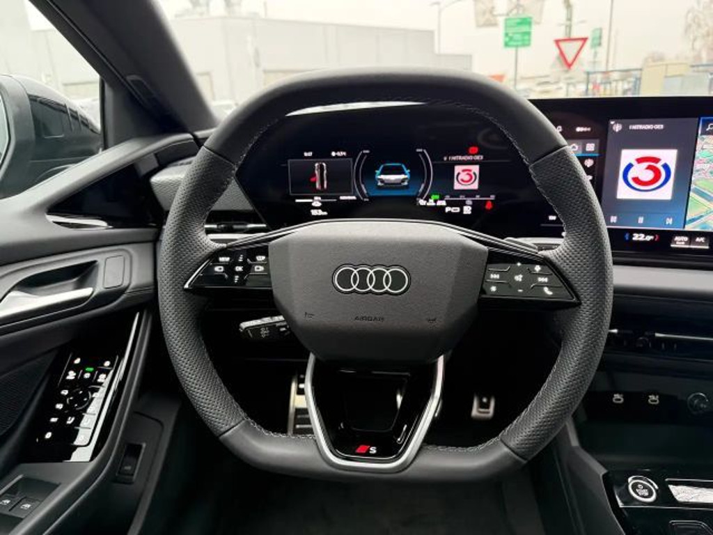 Audi A6 e-tron