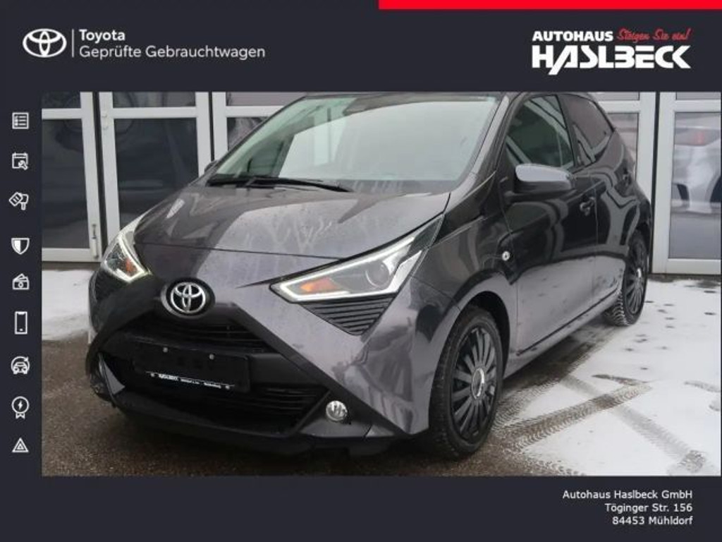 Toyota Aygo X Team D Hatchback X-play Play