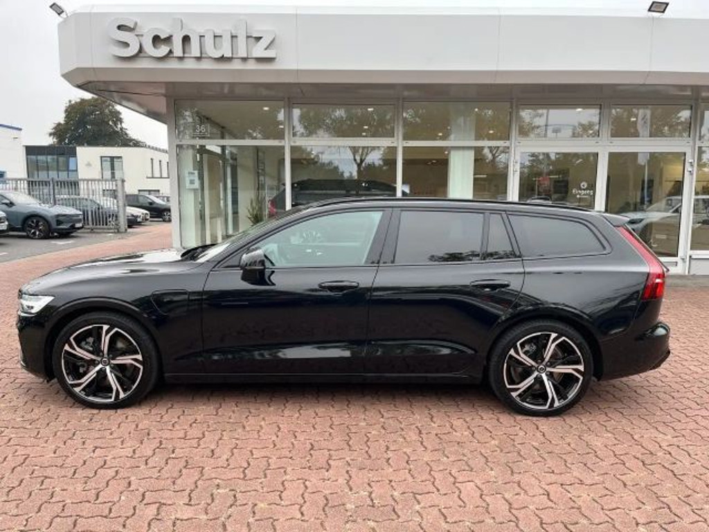 Volvo V60 AWD T6 Hybrid Plus Dark