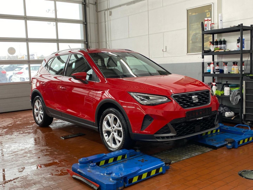 Seat Arona
