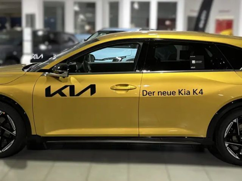 Kia K4