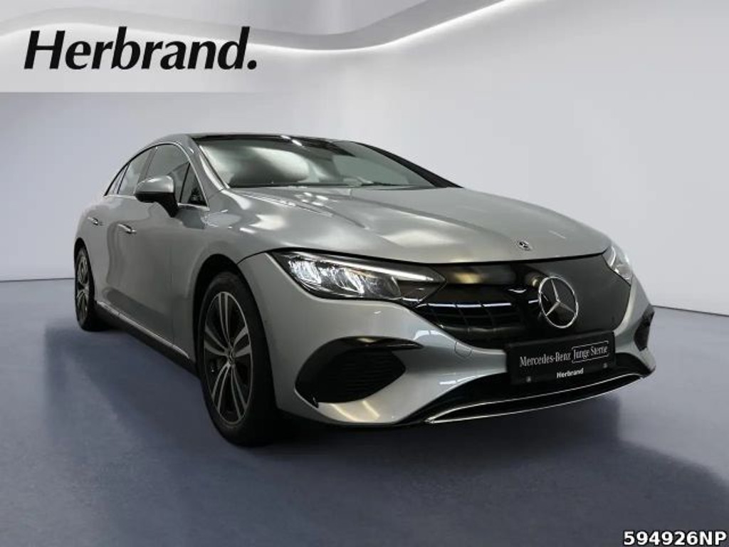 Mercedes-Benz E-Klasse EQE 300 Electric Art Sedan