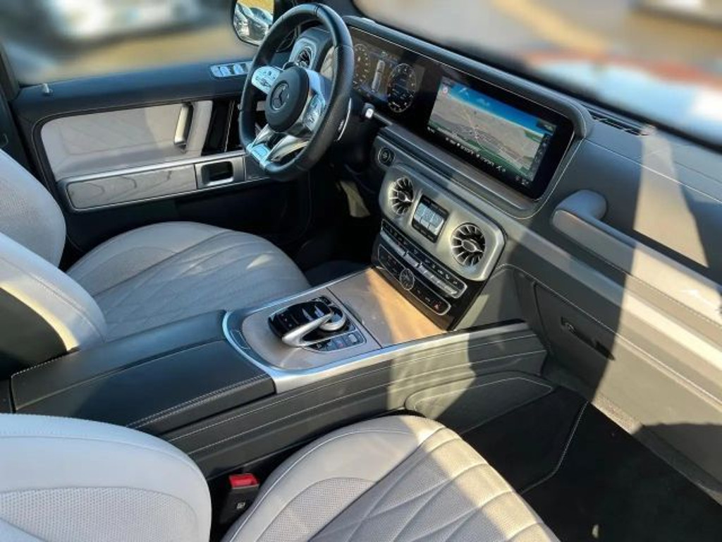 Mercedes-Benz G-Klasse