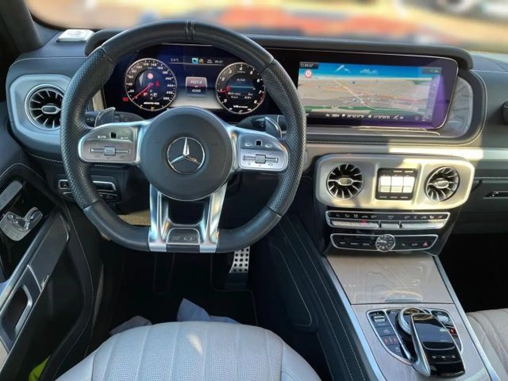 Mercedes-Benz G-Klasse