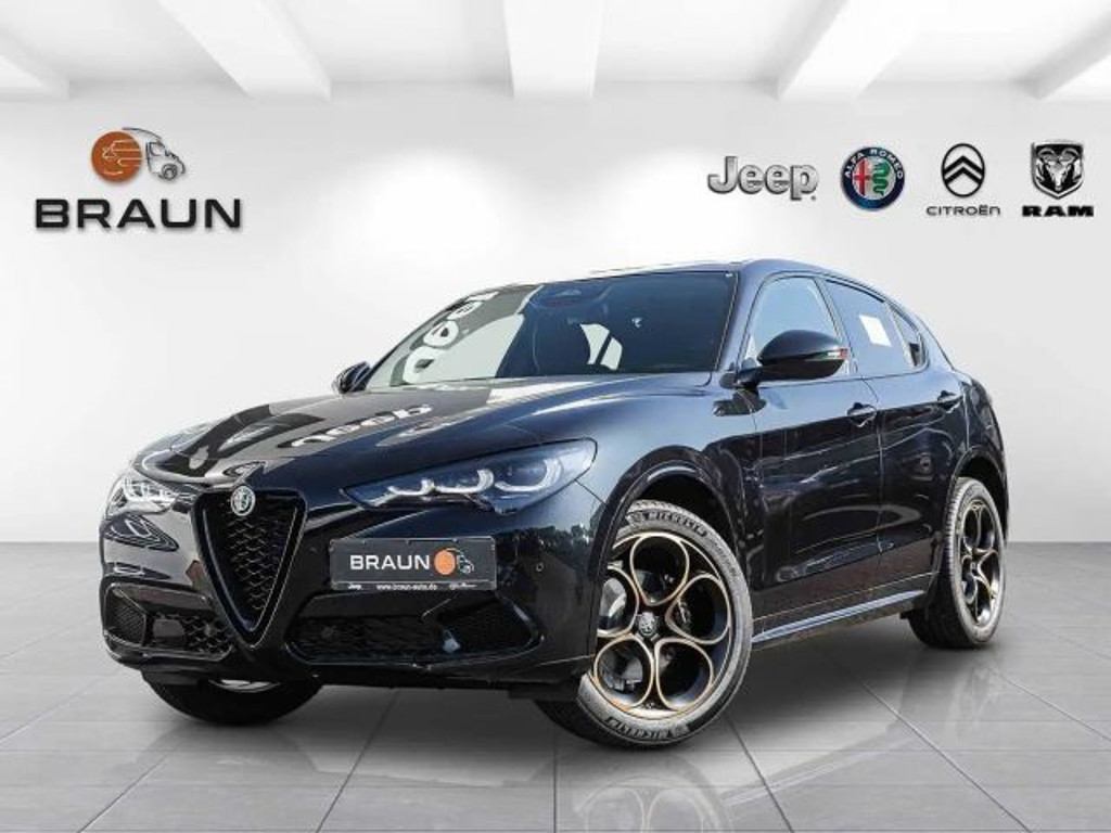 Alfa Romeo Stelvio Turbo Q4 AT8