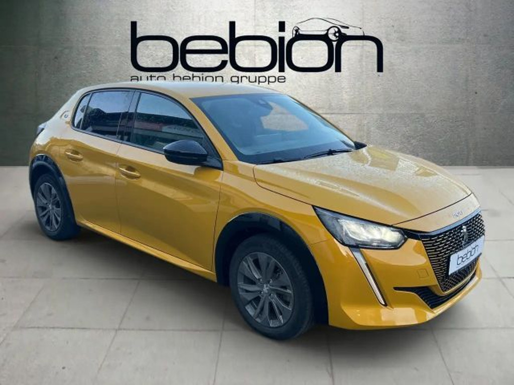 Peugeot e-208
