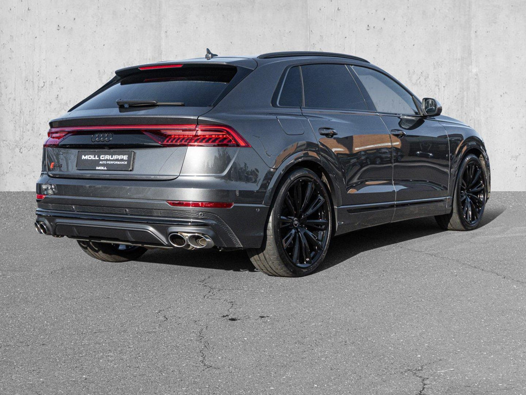 Audi SQ8