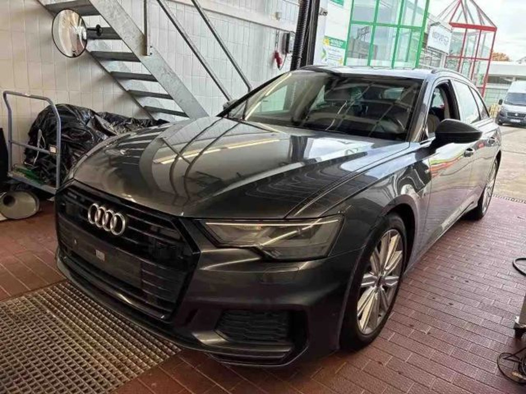 Audi A6 Avant Quattro S-Line 50 TDI