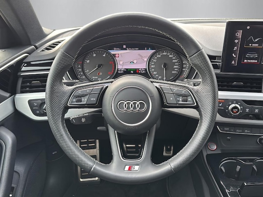 Audi S4