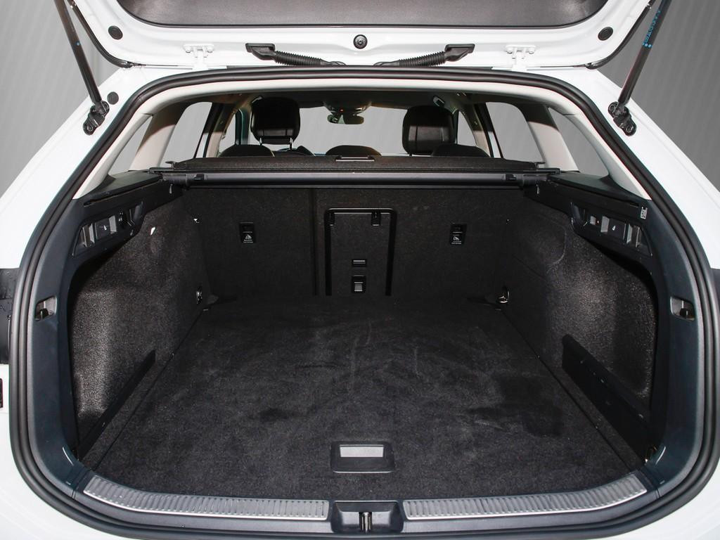 Volkswagen Passat Business DSG Variant 2.0 TDI