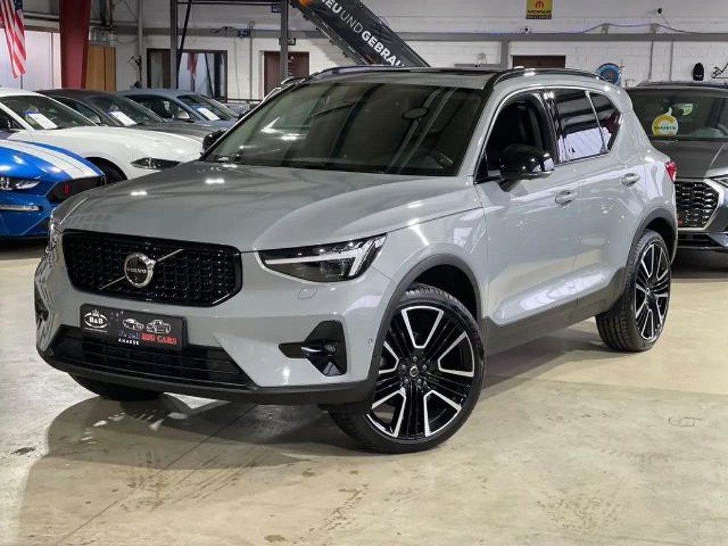 Volvo XC40 Dark Ultra