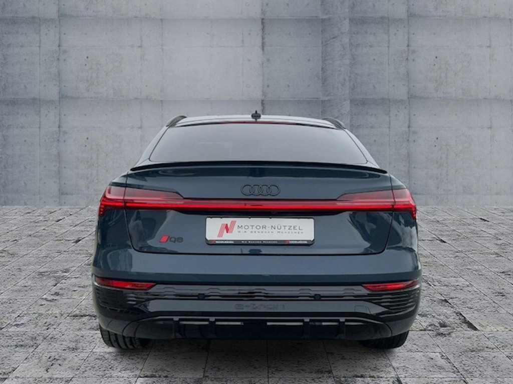 Audi Q8 e-tron